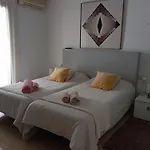 Sea front apartment in Puerto Banús